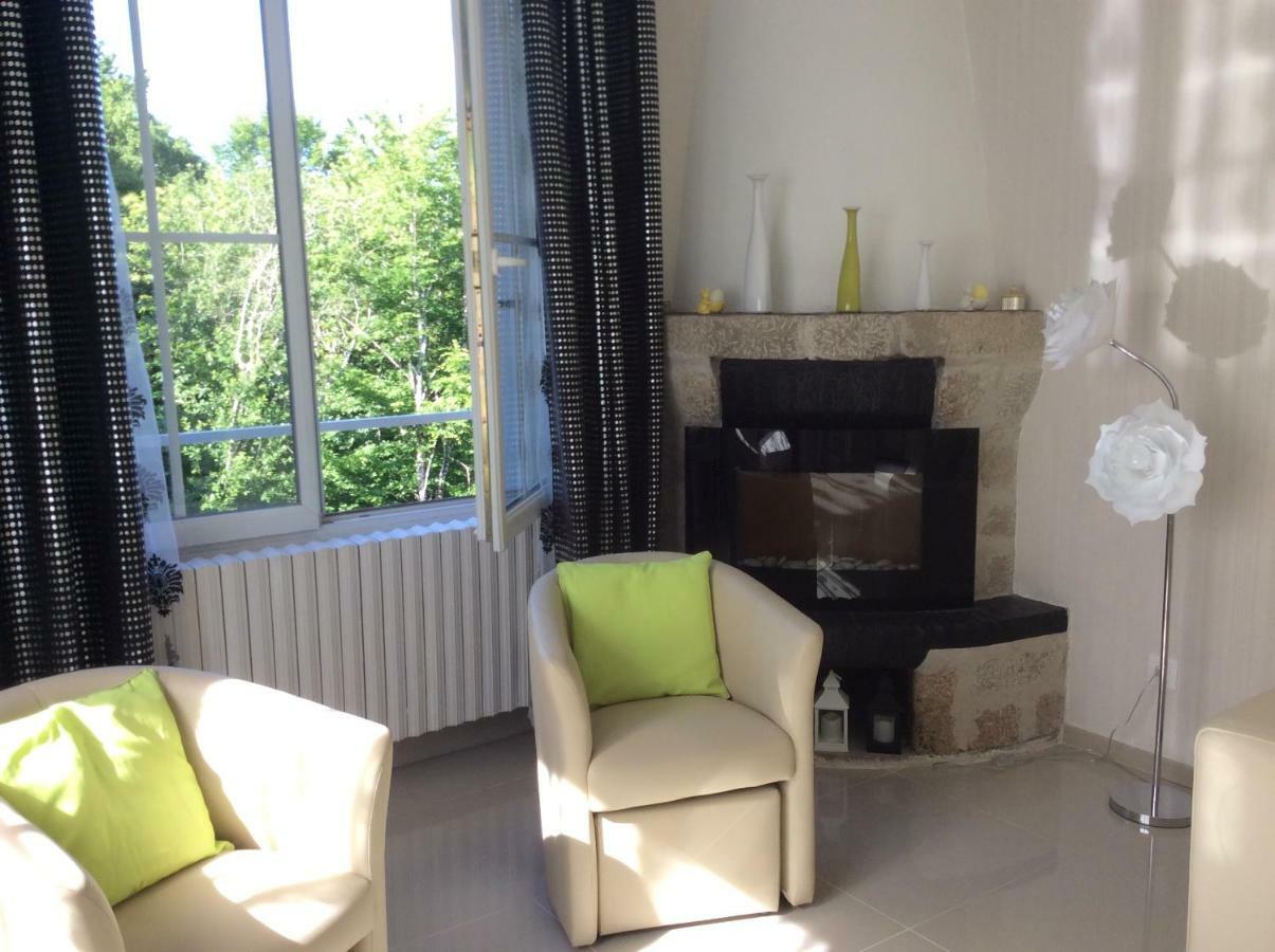 VILLA MAISON BLANCHE TULLE 1 à 4 personnes Esterno foto